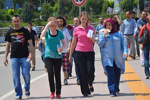 KPSS&#039;de ilk gün oturumları sona erdi