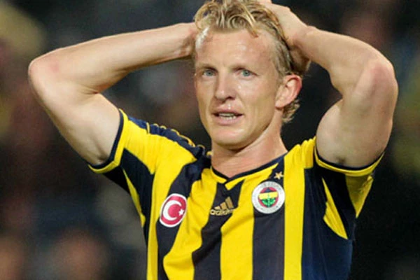 Kuyt&#039;un menajerinden açıklama