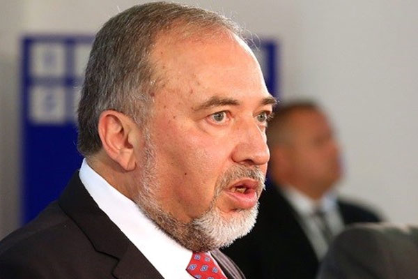 Lieberman, &#039;Gazze&#039;ye saldırmalıyız&#039;