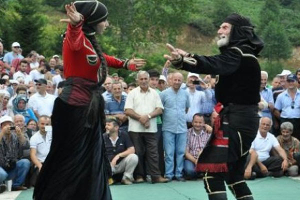 Macahel&#039;de festival coşkusu