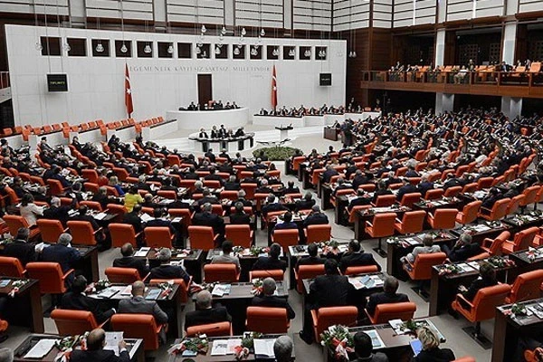 Madencilerle ilgili ILO sözleşmesine onay