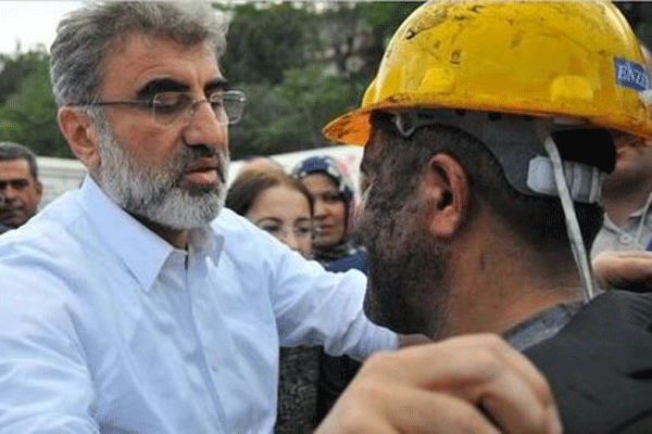 Taner Yıldız'ın ceketini verdiği emekli madenciden yürek yakan sözler