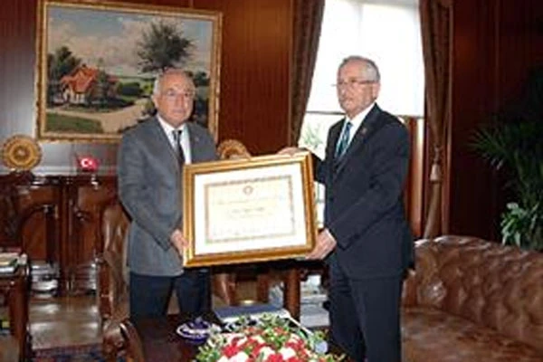 Erdoğan'ın mazbatası Meclis'te