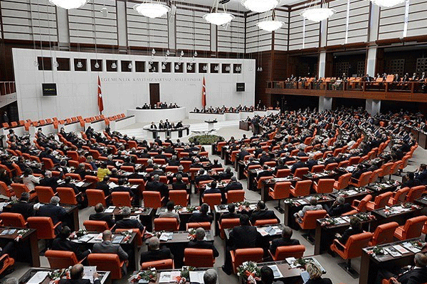 Kişisel verilerin korunması tasarısı TBMM&#039;ye sunuldu