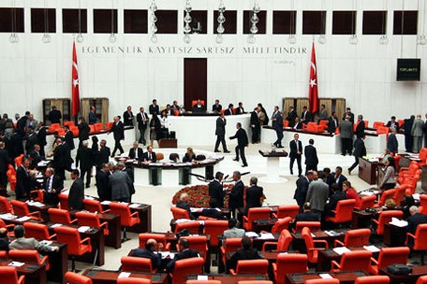 Meclis&#039;ten Mısır&#039;daki idam kararlarına karşı ortak bildiri