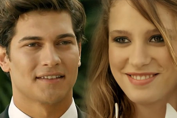 Çağatay Ulusoy Medcezir&#039;den ayrılıyor iddiası