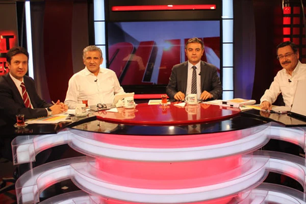 Melih Gökçek'ten Paralel yapı ile ilgili önemli açıklama
