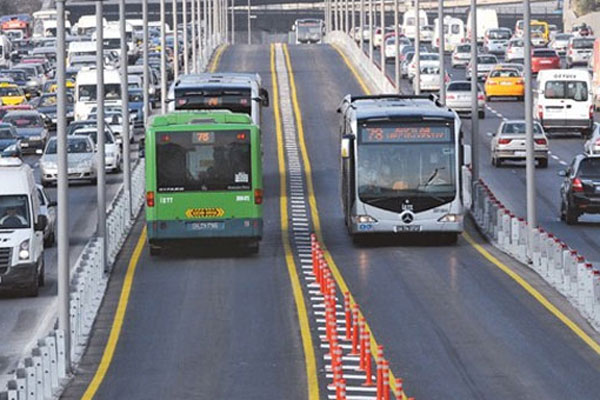 1 Mayıs metrobüs ve tramvay seferlerinde son durum