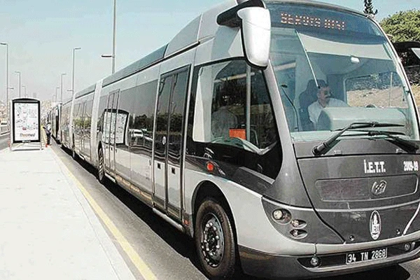 Metrobüs kullananlar dikkat! Bu durak 45 gün kapatılacak