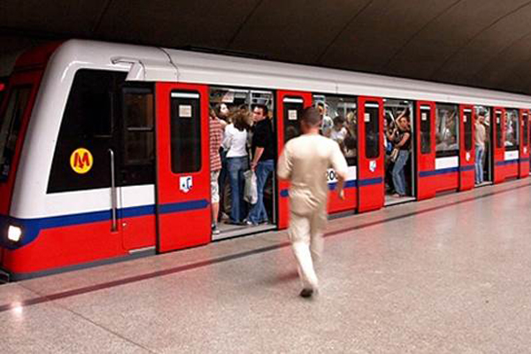 Sabiha Gökçen&#039;e metro müjdesi