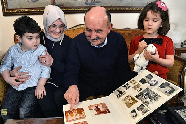 Müezzinoğlu çocukluk aşkıyla geçirdiği 37 yılı anlattı