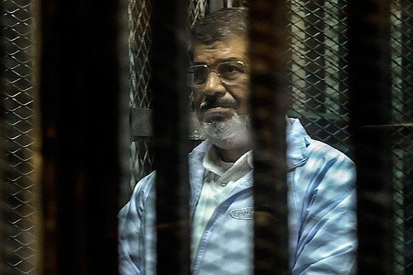 Mursi, &#039;Yargıya da darbe yaptıktan sonra yok olacaklar&#039;