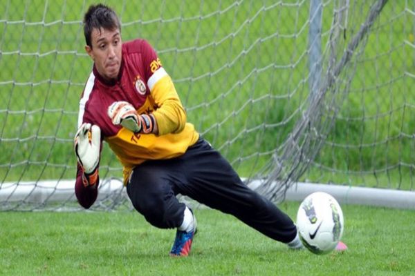 Fernando Muslera, yıllık ücreti