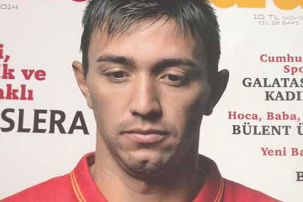 Galatasaray&#039;dan Muslera kapağı