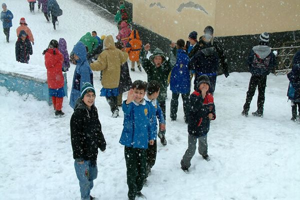 Kar yağışı nedeniyle okullar bugün tatil edildi, işte o iller