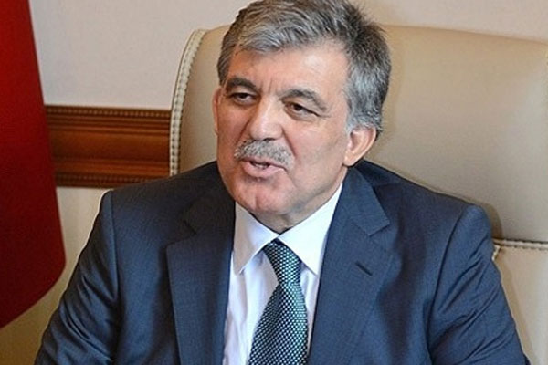 Abdullah Gül&#039;den &#039;Sanal suç&#039; yasasına onay