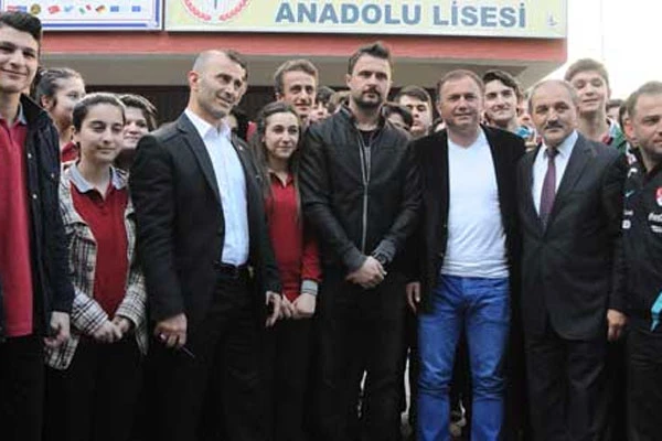 Onur'dan Hami Mandıralı açıklaması