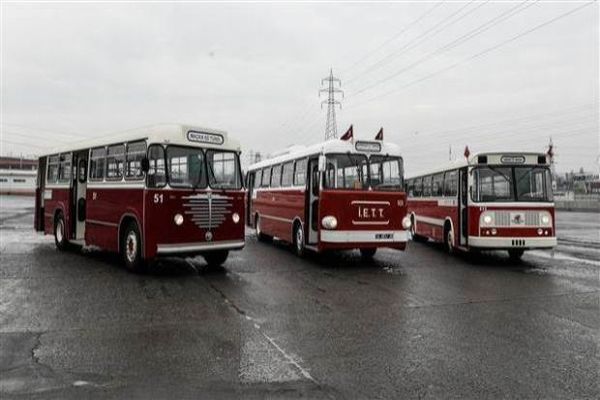 İETT&#039;nin nostaljik araçları yeni yılda yollarda