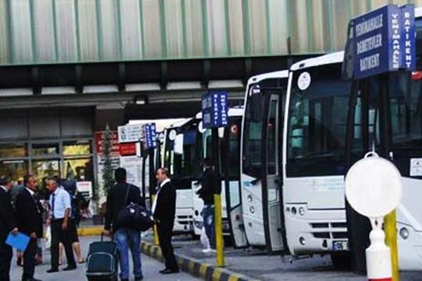 Yolcu otobüslerinde bayram bileti tükendi