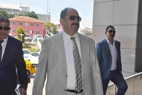 Zekeriya Öz'den Erdoğan ve Efkan Ala'ya suç duyurusu