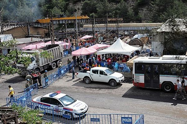 Özdil ve Aldoğan hakkında suç duyurusu