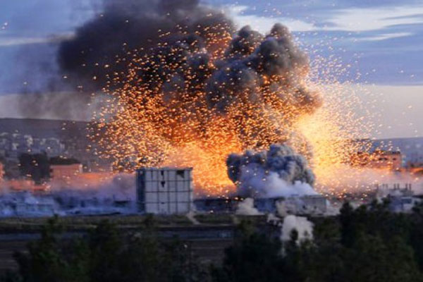 IŞİD&#039;den Türkiye sınırında bombalı saldırı