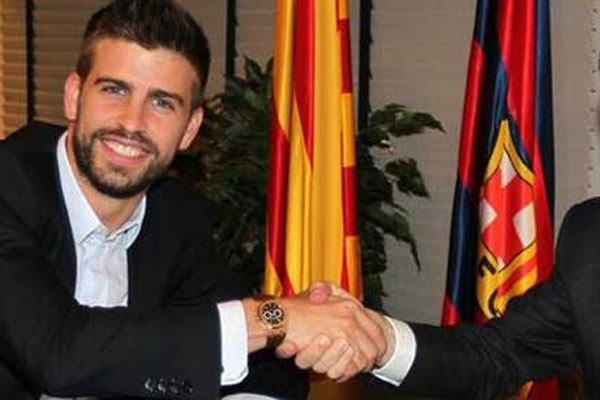 Pique Barcelona&#039;ya 4 yıl daha &#039;tamam&#039; dedi