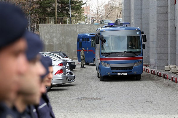 2 PKK'lı tutuklandı