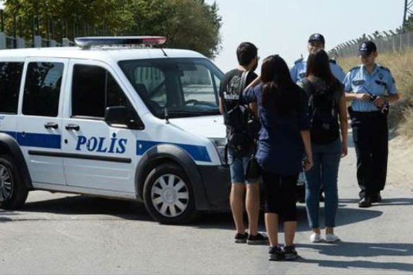 Ankara&#039;da esrarengiz polis ölümü