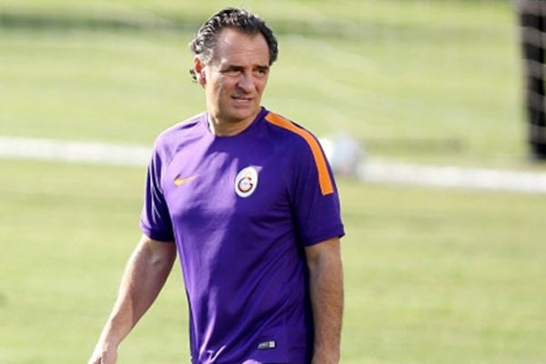 Prandelli&#039;nin gözdesi Demirok&#039;un menajerinden açıklama