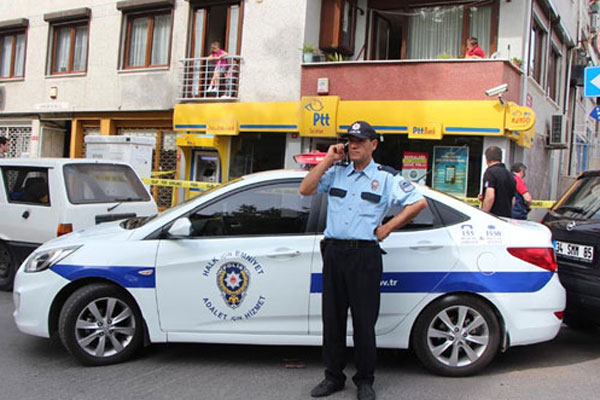 İstanbul Üsküdar&#039;da PTT soygunu