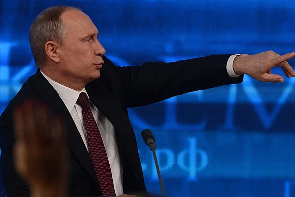 Putin Kırım için yetki istedi