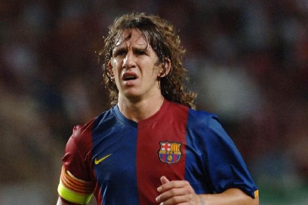 Barcelona&#039;nın takım kaptanı Puyol futbolu bırakıyor