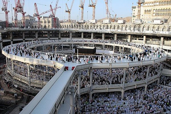 Kabe&#039;de geçici tavaf alanının son kısmı hizmete açıldı