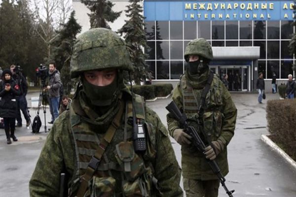 Rus askerleri, Ukrayna askerlerini kuşattı