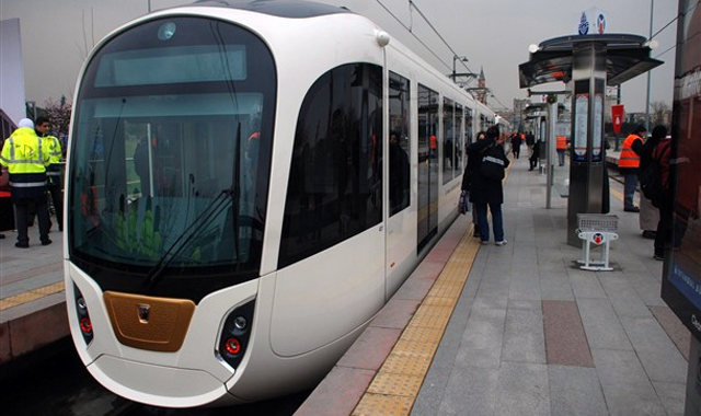 İstanbul Metrosu'nun yeni vagonları tanıtıldı