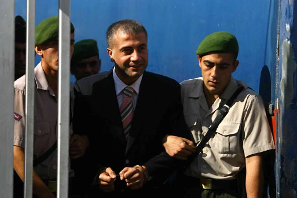 Sedat Peker cezaevinden çıktı