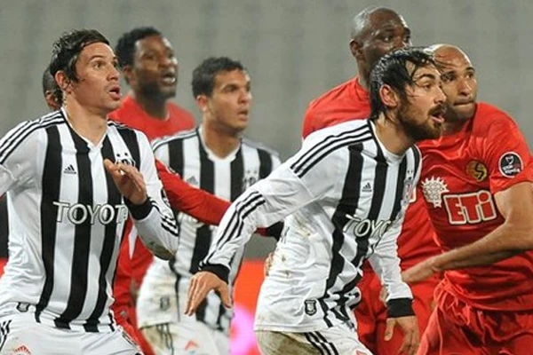 BEŞİKTAŞ, ESKİŞEHİRSPOR: 1,0 maç sonucu ve maçın geniş özeti burada