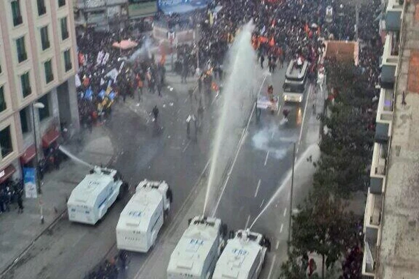 Şişli'de eylemcilere polis müdahalesi başladı