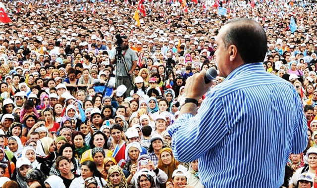 Başbakan Erdoğan, &#039;Dinlemeleri sızdırmak vatan hainliğidir&#039;