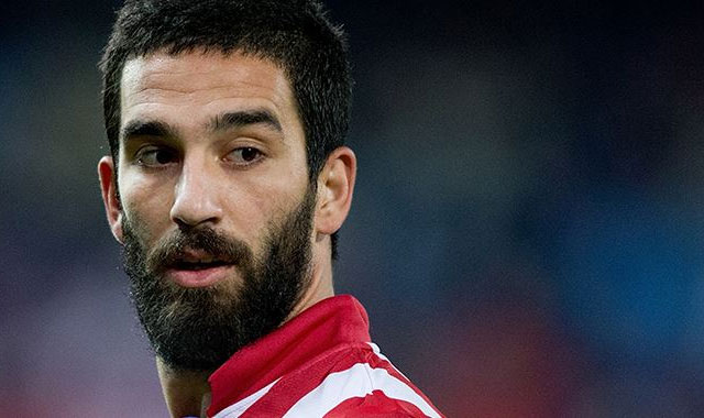 Arda Turan&#039;ın hayatı kitap oldu