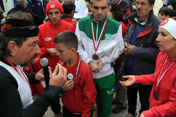 Kupa töreninde hırsızlık olayı