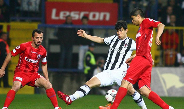 Beşiktaş, Karabük&#039;te 90&#039;da gelen golle yıkıldı