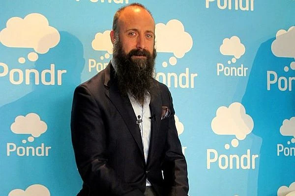 Sultan Süleyman Pondr ile İnstagram&#039;a Rakip oldu, Pondr nedir