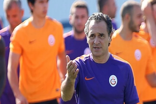 Prandelli'den Sabri açıklaması
