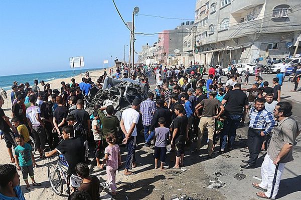 İsrail Gazze&#039;ye hava saldırısı düzenledi