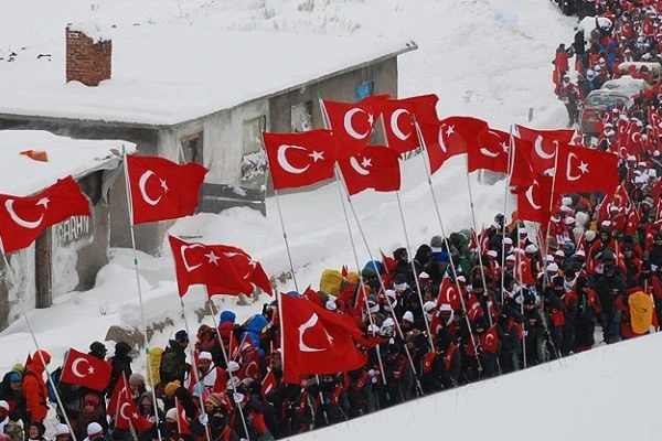 Sarıkamış Şehitleri için saygı nöbeti tutacaklar