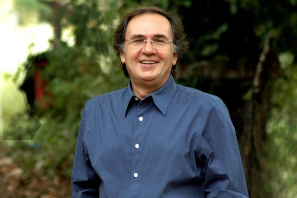 Ersan Gürses'in bu haftaki konuğu Prof. Dr. İbrahim Saraçoğlu