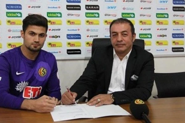 Ali Şaşal 4 yıl Eskişehirspor'da