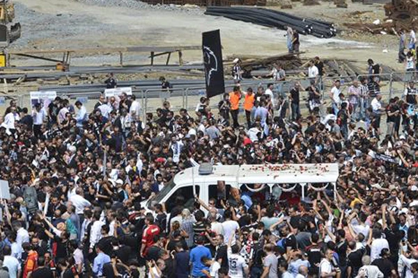 Süleyman Seba son yolculuğuna uğurlandı